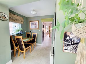 Dining Room- click for photo gallery
